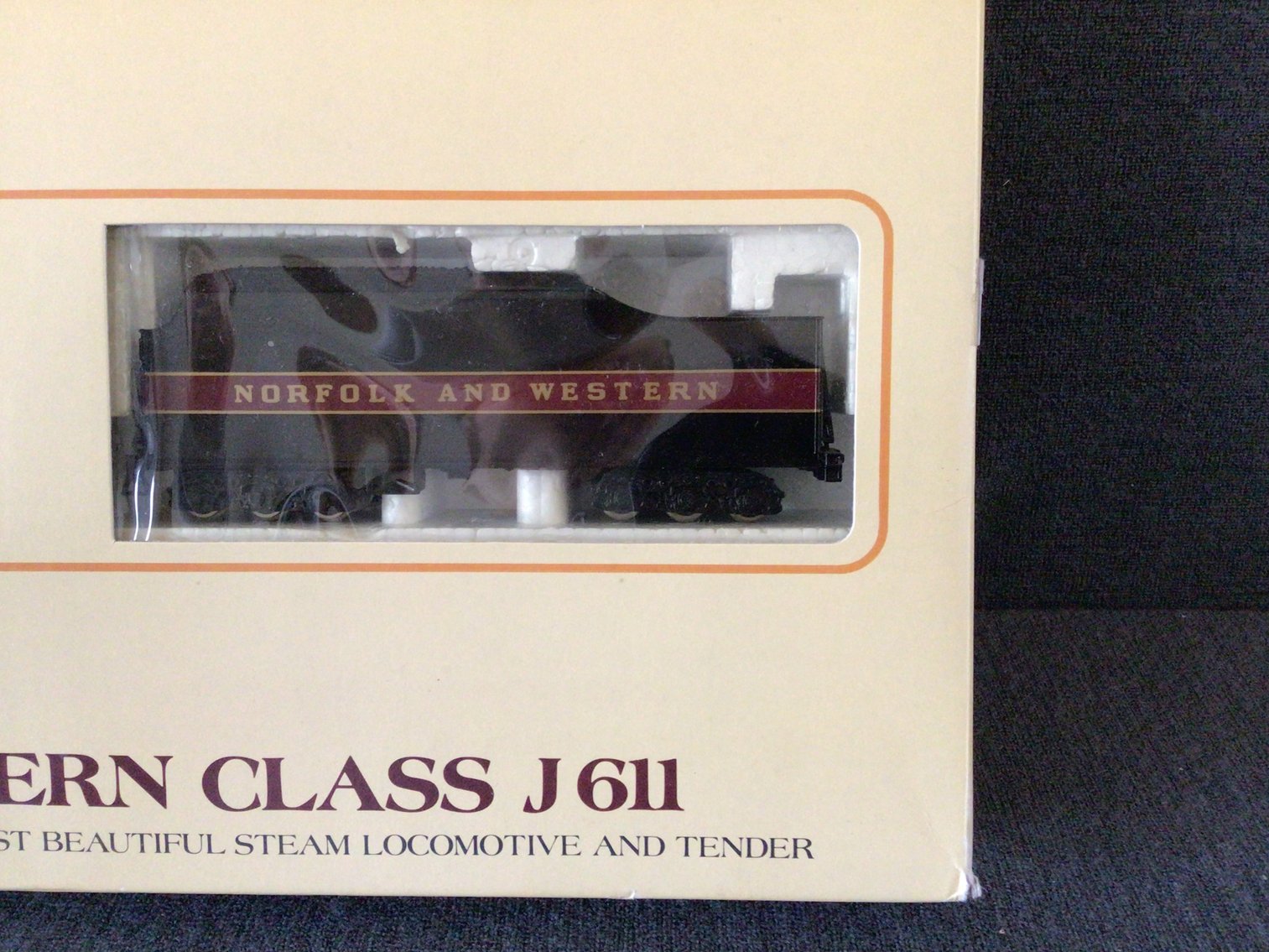 Image for N&W Class J 611 HO Scale Limited Edition in Box!