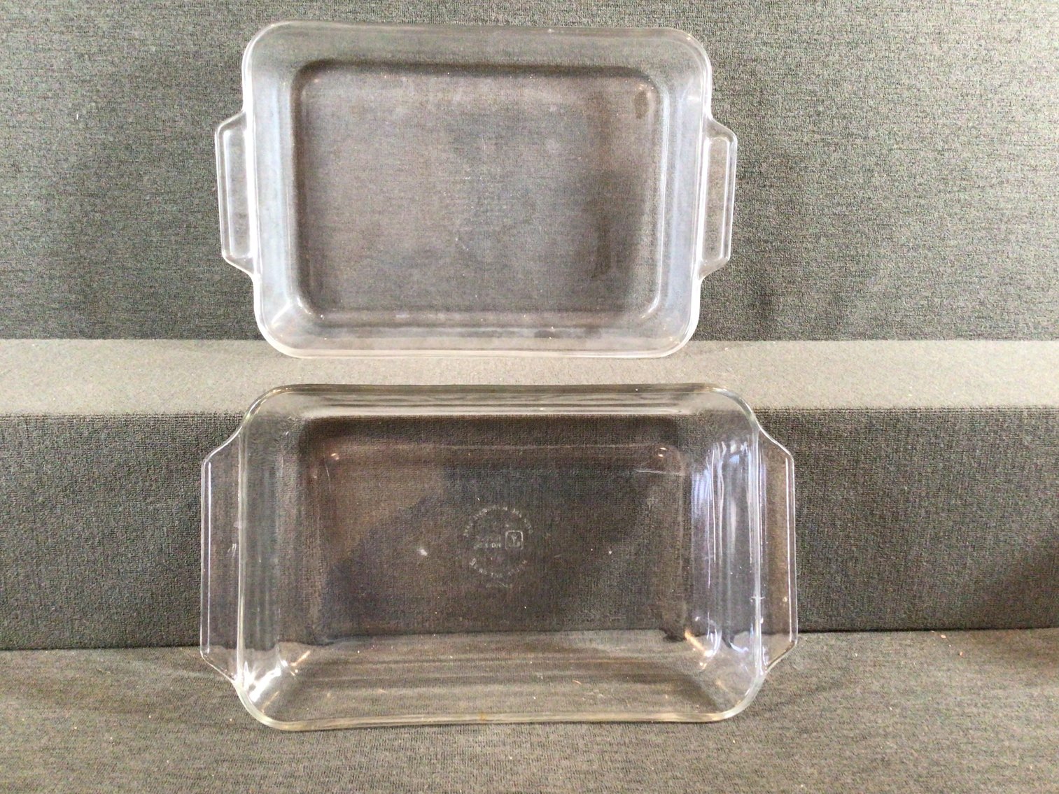 Image for Pair of Anchor Hocking Baking Dishes
