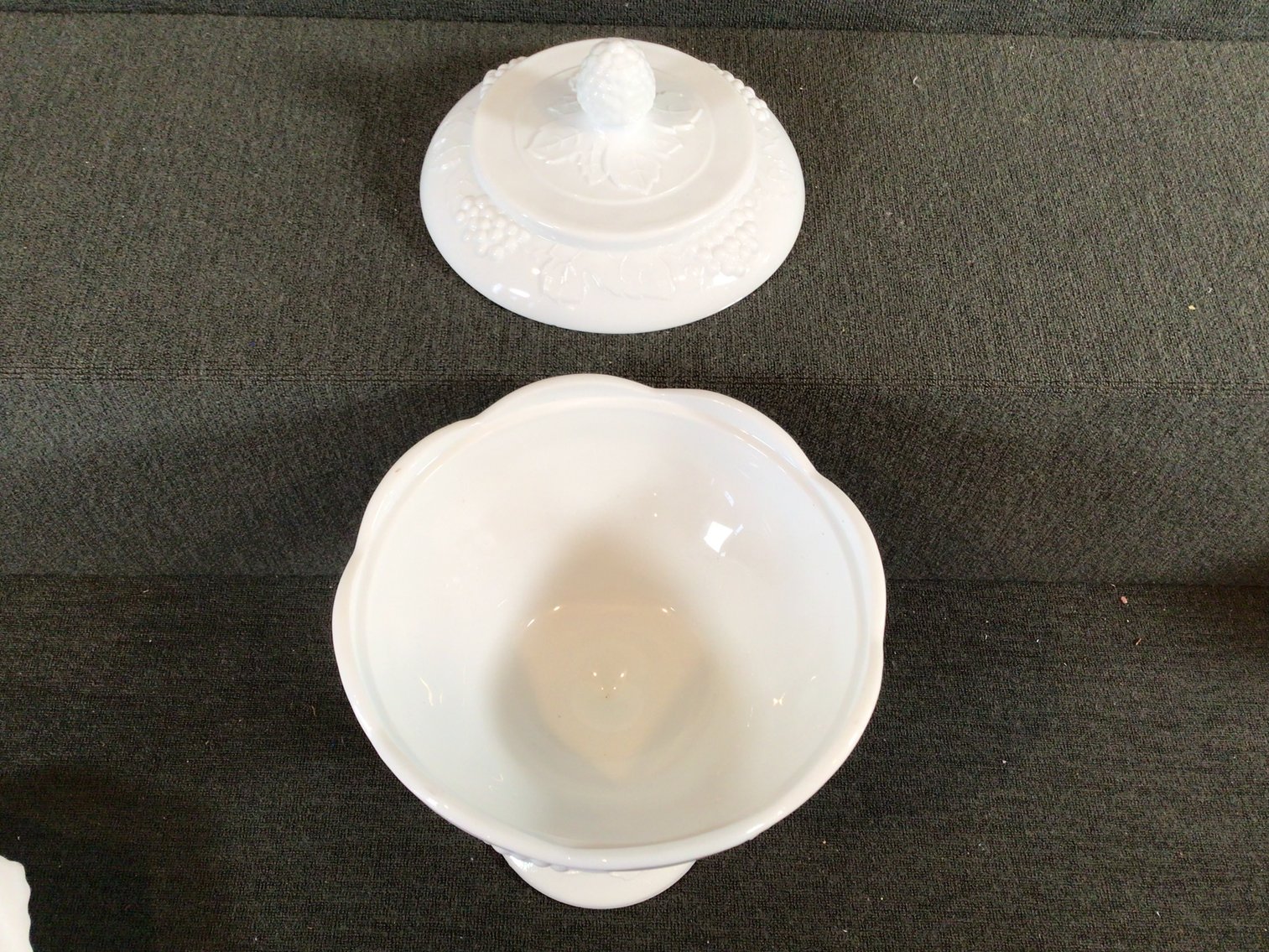 Image for 3 Piece Milkglass Lot
