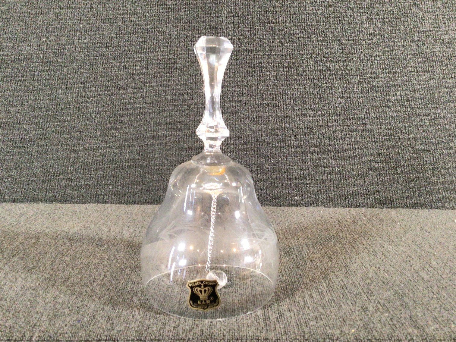 Image for 4 Pieces Cut Crystal