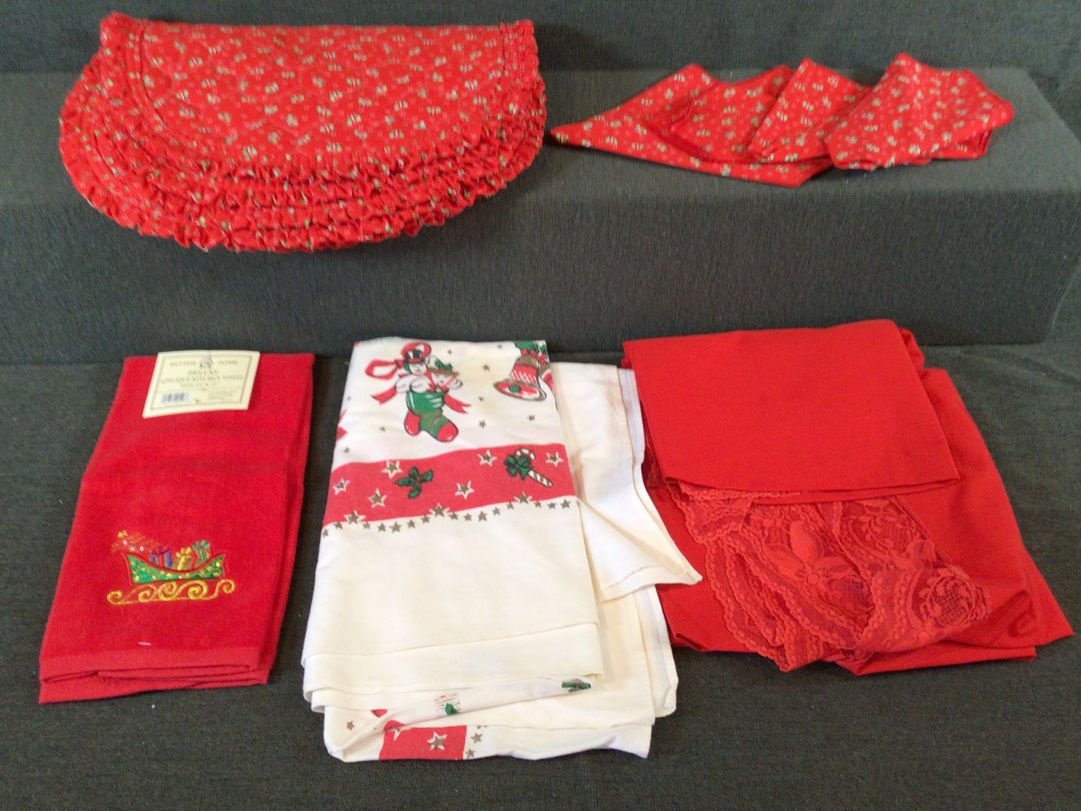 Image for Holiday Linens