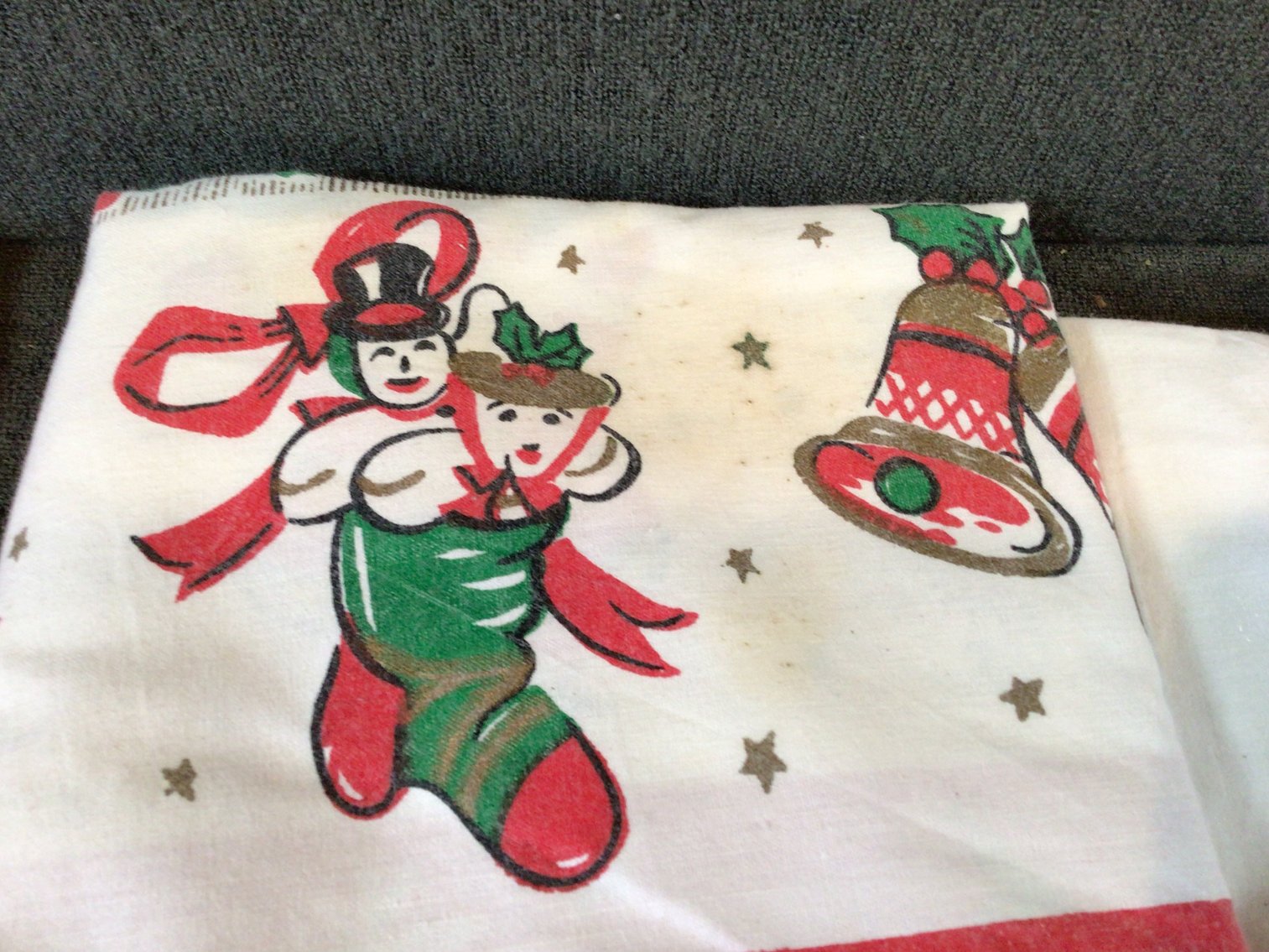 Image for Holiday Linens