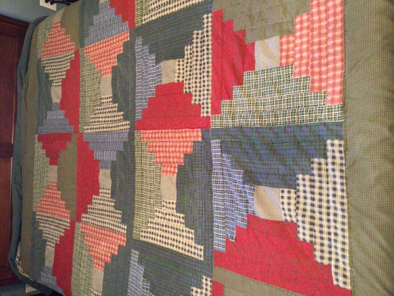 Image for Vintage Log Cabin Quilt