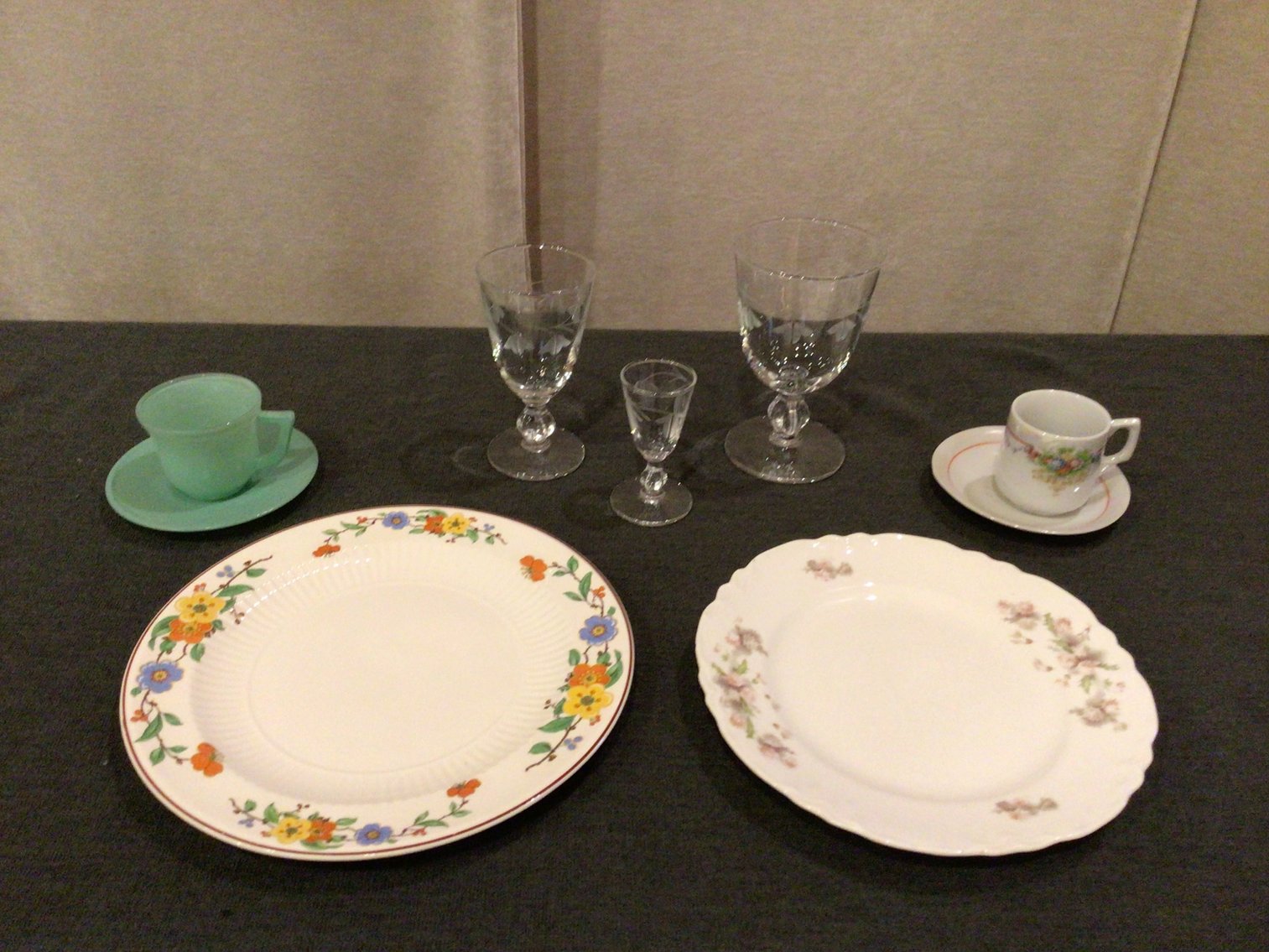 Image for Vintage Decorative Dishware/Stemware