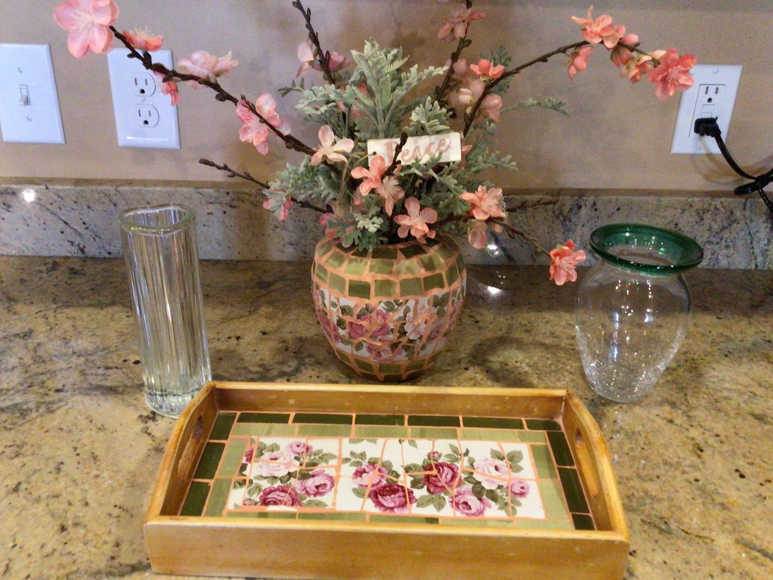 Image for 4-Piece Floral Decorator Lot