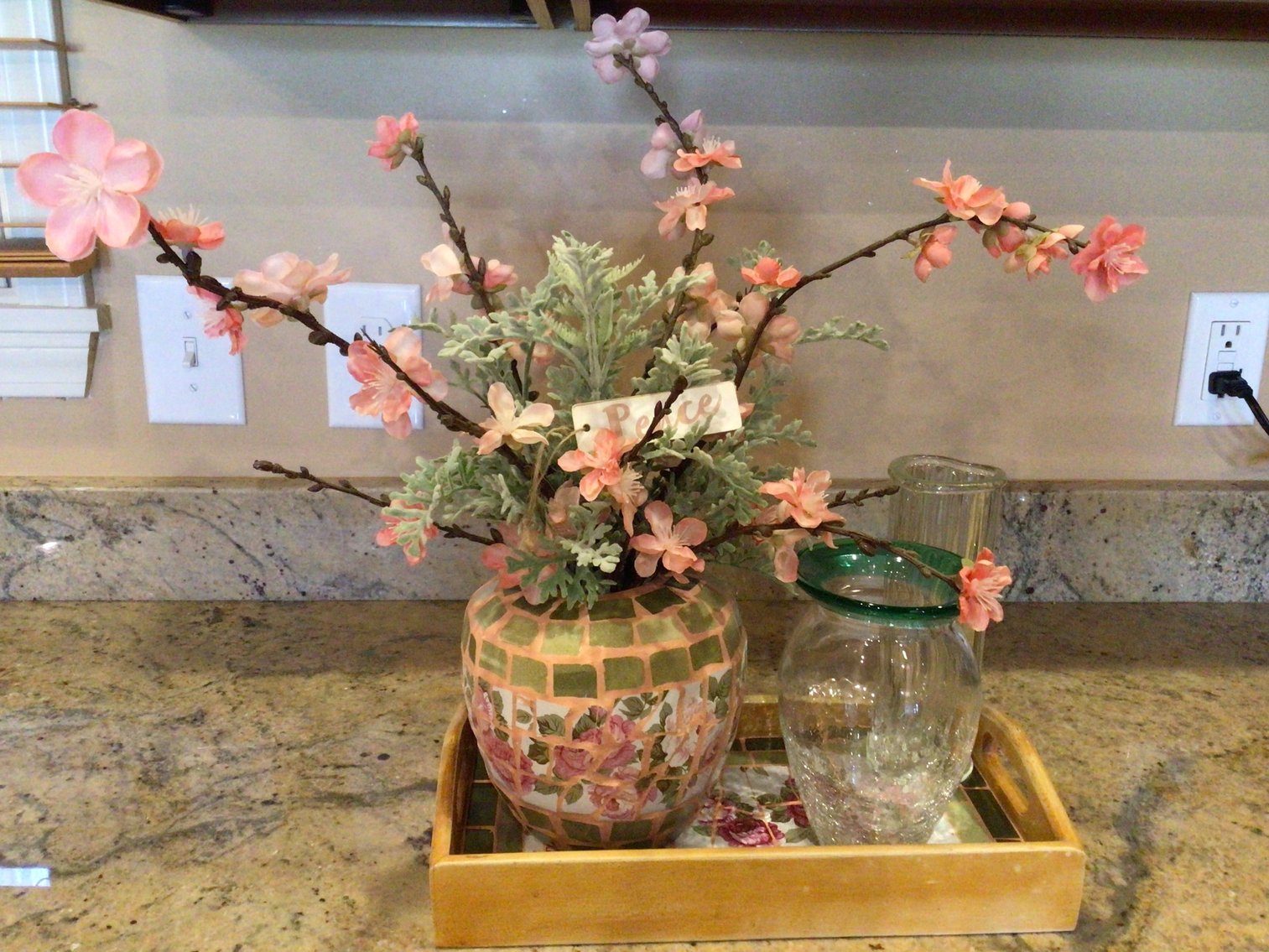 Image for 4-Piece Floral Decorator Lot