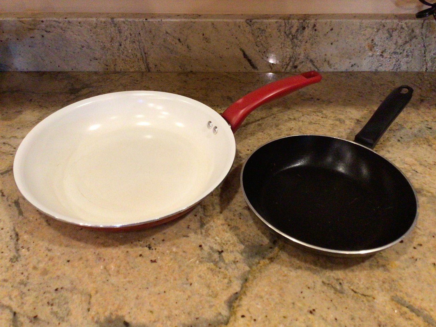 Image for Six Pieces Assorted Cookware