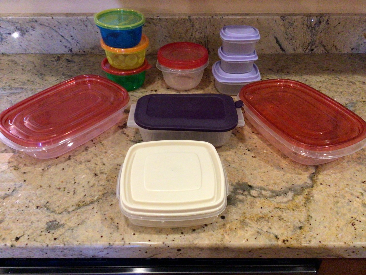Image for Mixed Plastic Storage Containers