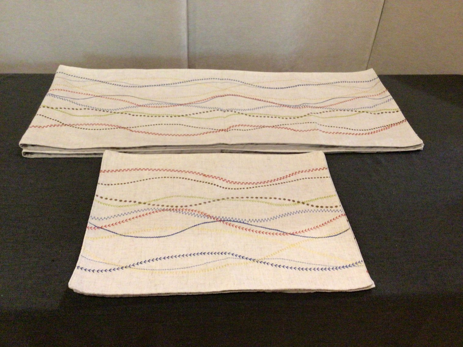 Image for Table Linen Lot