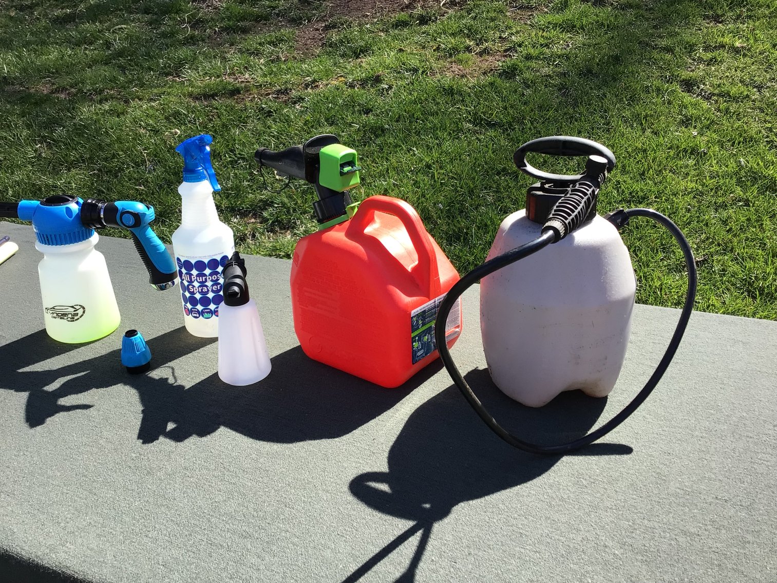 Image for Sprayer / Container Lot