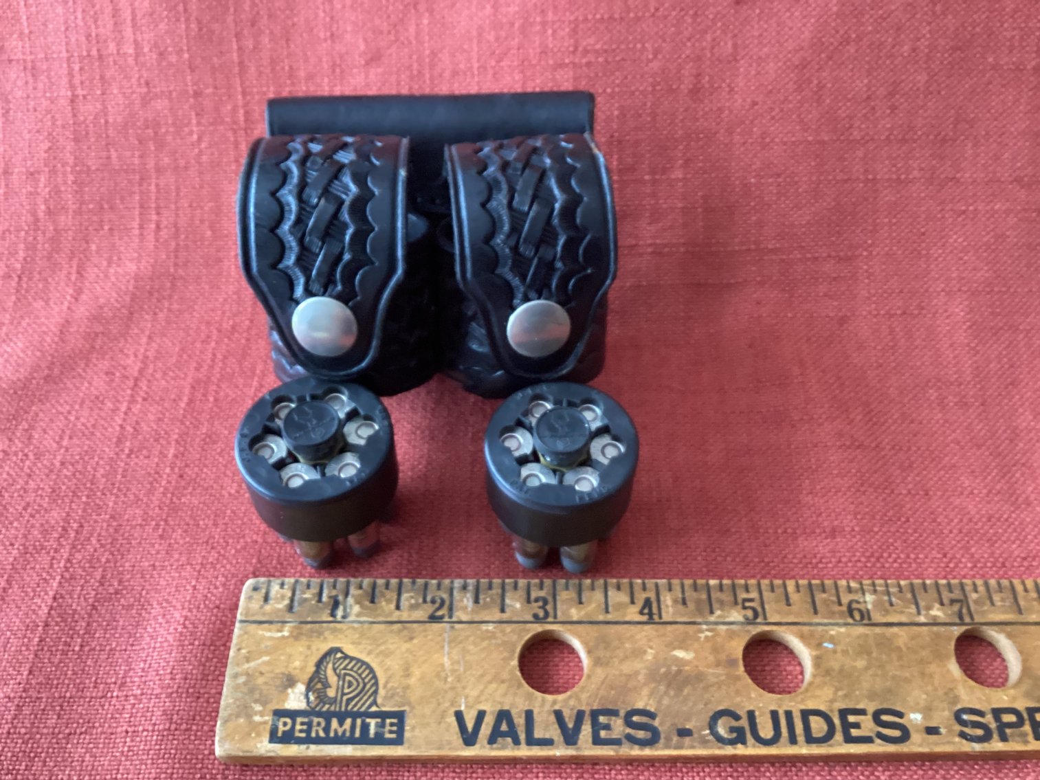 Image for HKS Tooled Leather Double Holster with 2 Safariland Six Second Reloaders