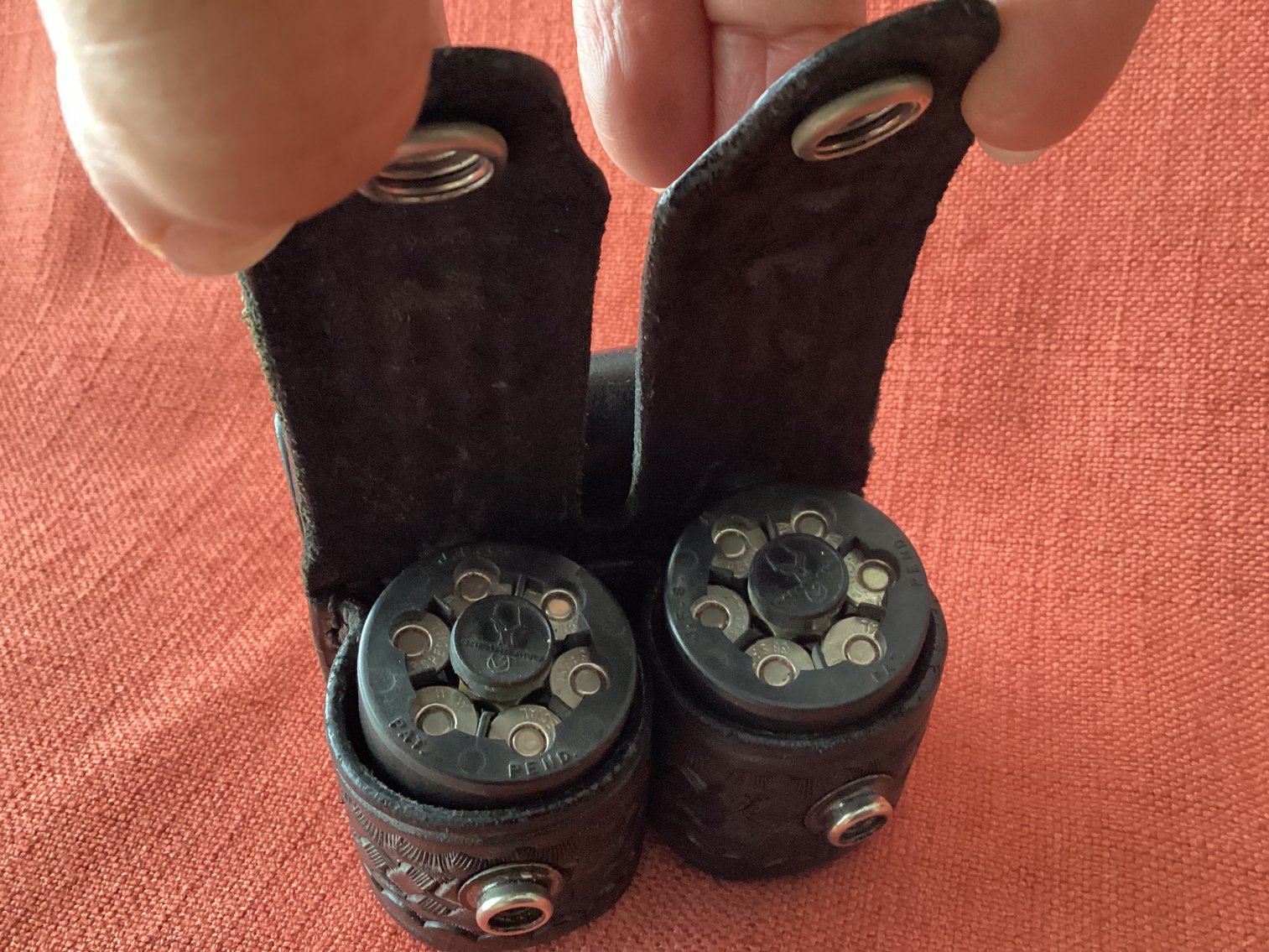 Image for HKS Tooled Leather Double Holster with 2 Safariland Six Second Reloaders