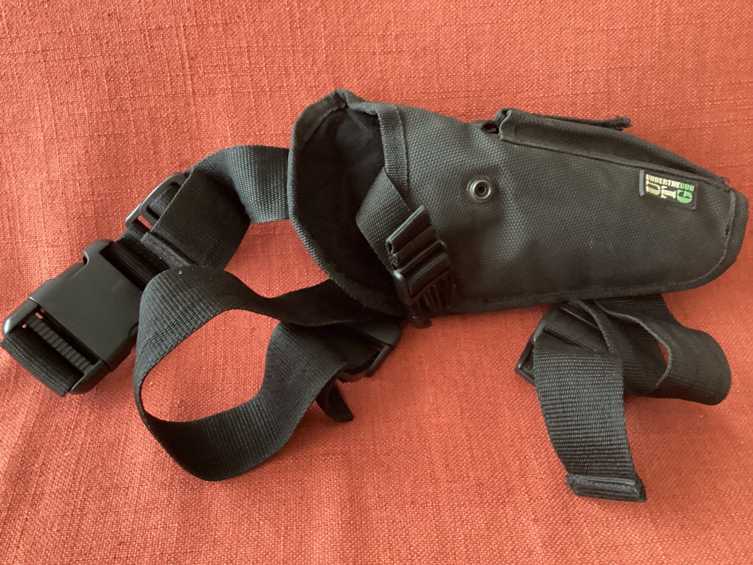 Image for Elite Tactical Thigh Holster , UTG PVC-H168ET