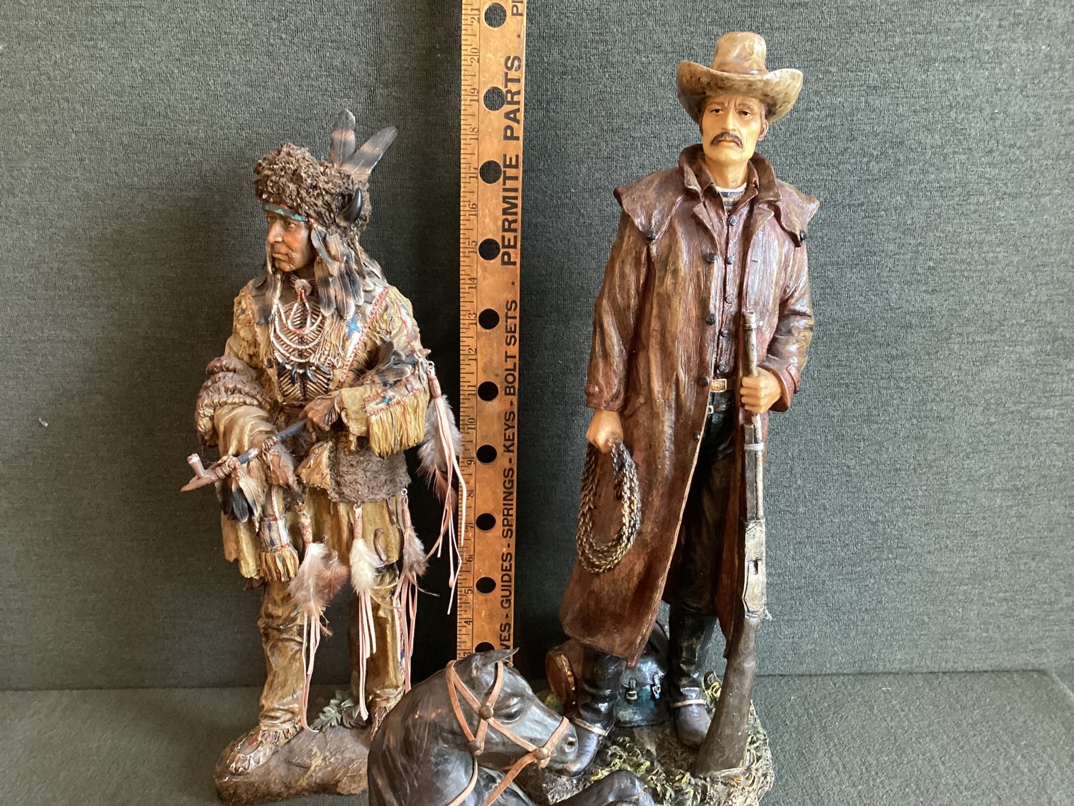 Image for Figurines & Horse