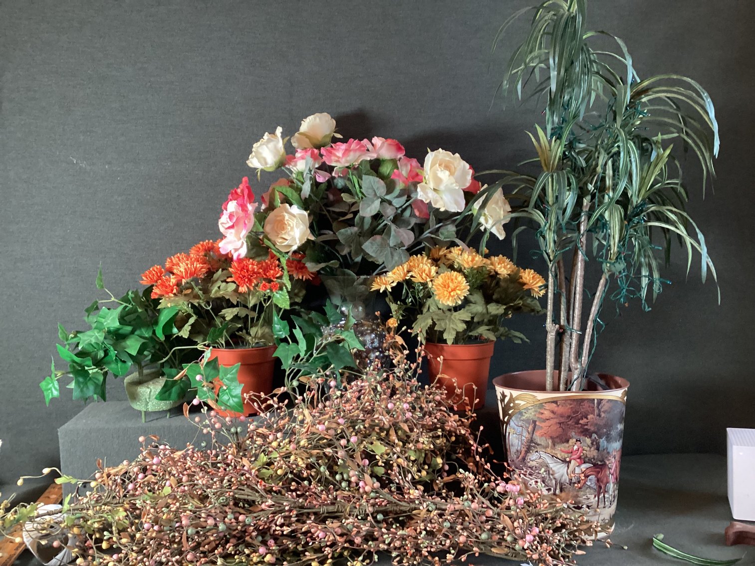 Image for Artificial Flowers and Garland