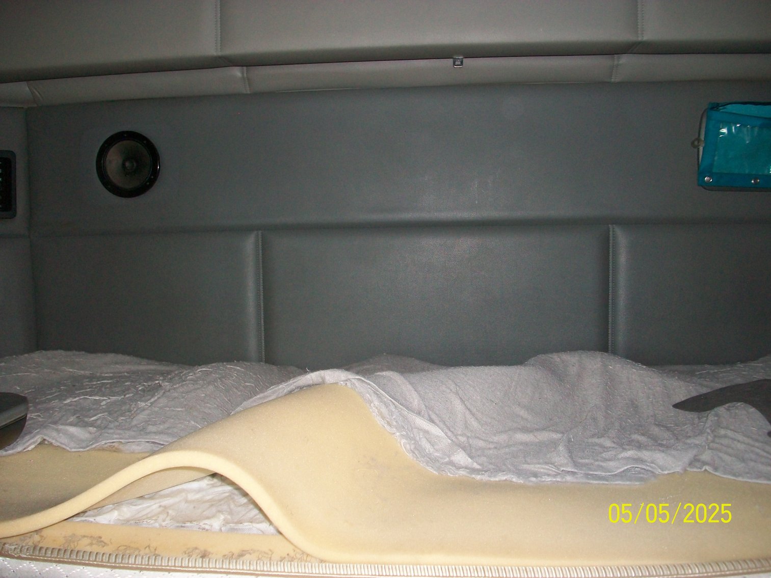 Image for LOT 2 – 2016 Kenworth T680 Sleeper Truck