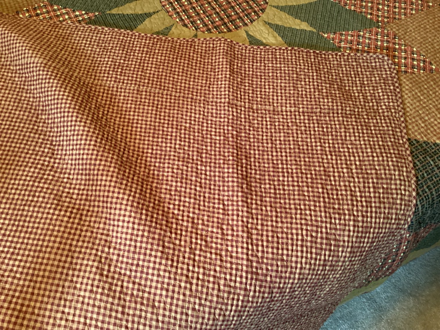 Image for Huge Quilt and Pair of Shams