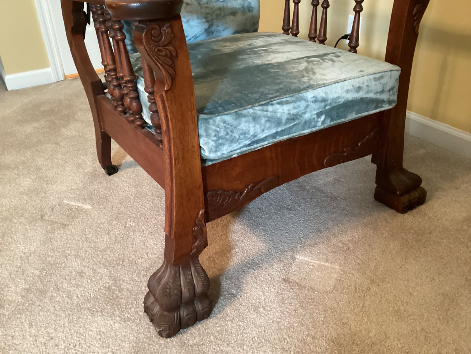 Image for Oak Frame Murphy Reclining Chair