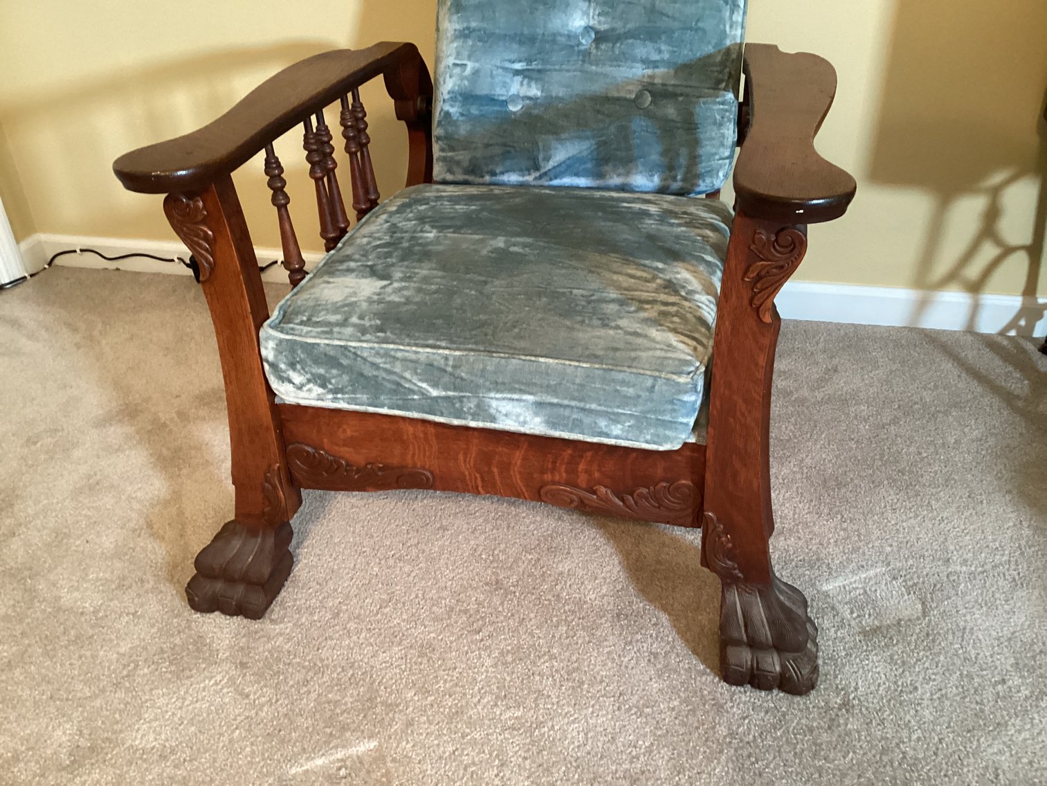 Image for Oak Frame Murphy Reclining Chair