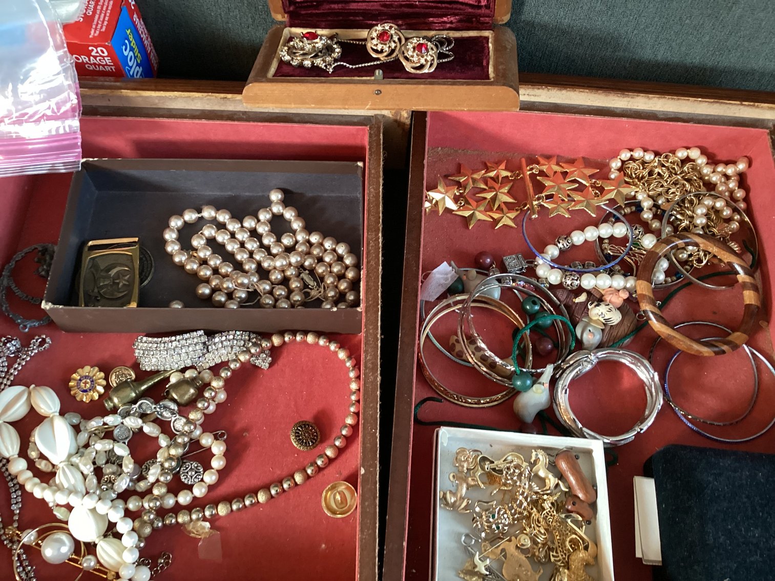 Image for Costume Jewelry