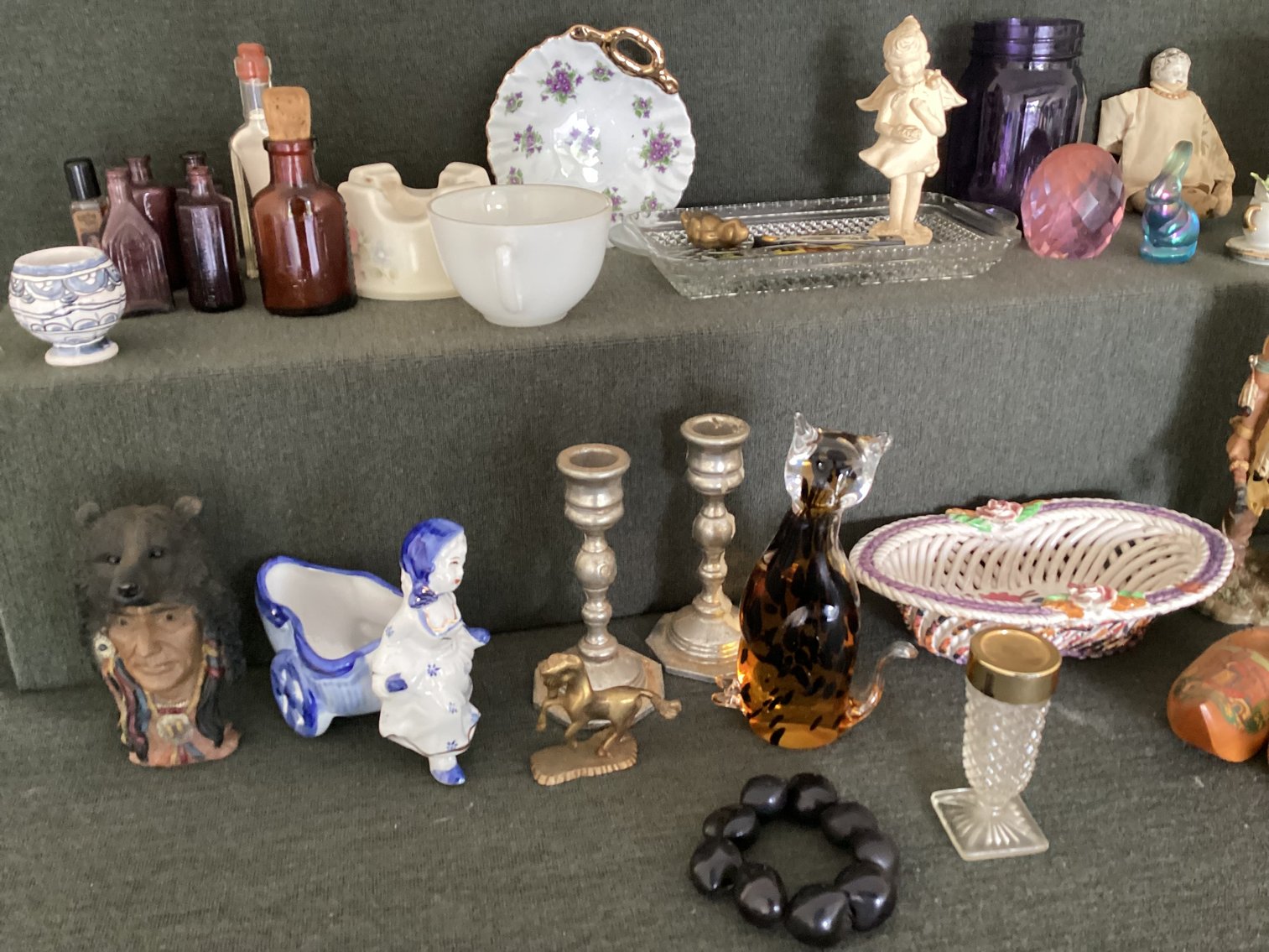 Image for Miscellaneous Decorator’s Lot