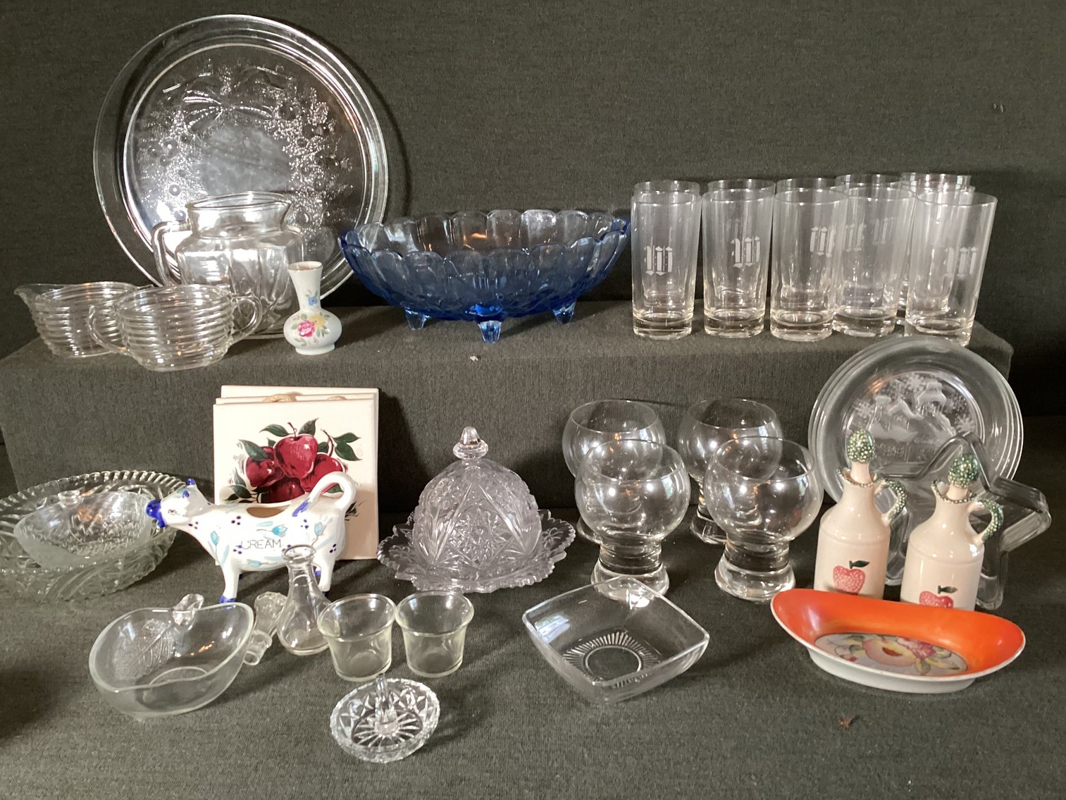 Image for Large Collection of Vintage Glassware