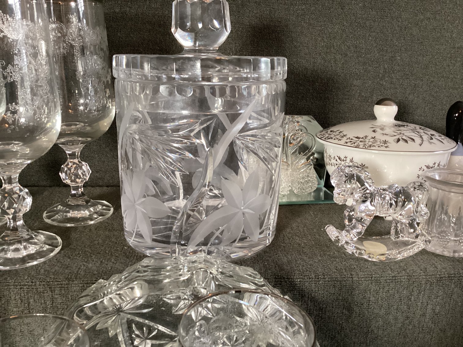 Image for Clear Glassware and Crystal