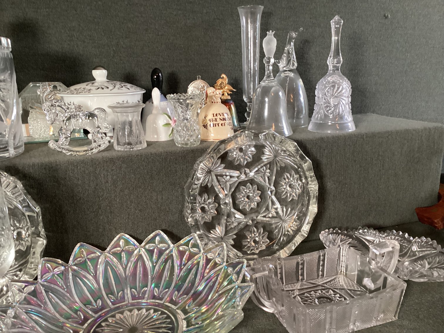 Image for Clear Glassware and Crystal