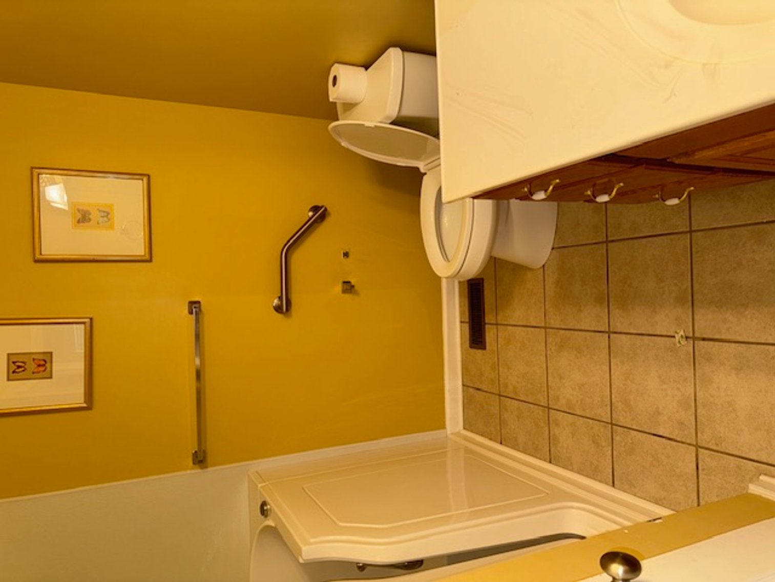 Image for Townhouse 16514 Woodcliffe Drive, Abingdon, Virginia 16514 Woodcliffe Drive, Abingdon, Virginia