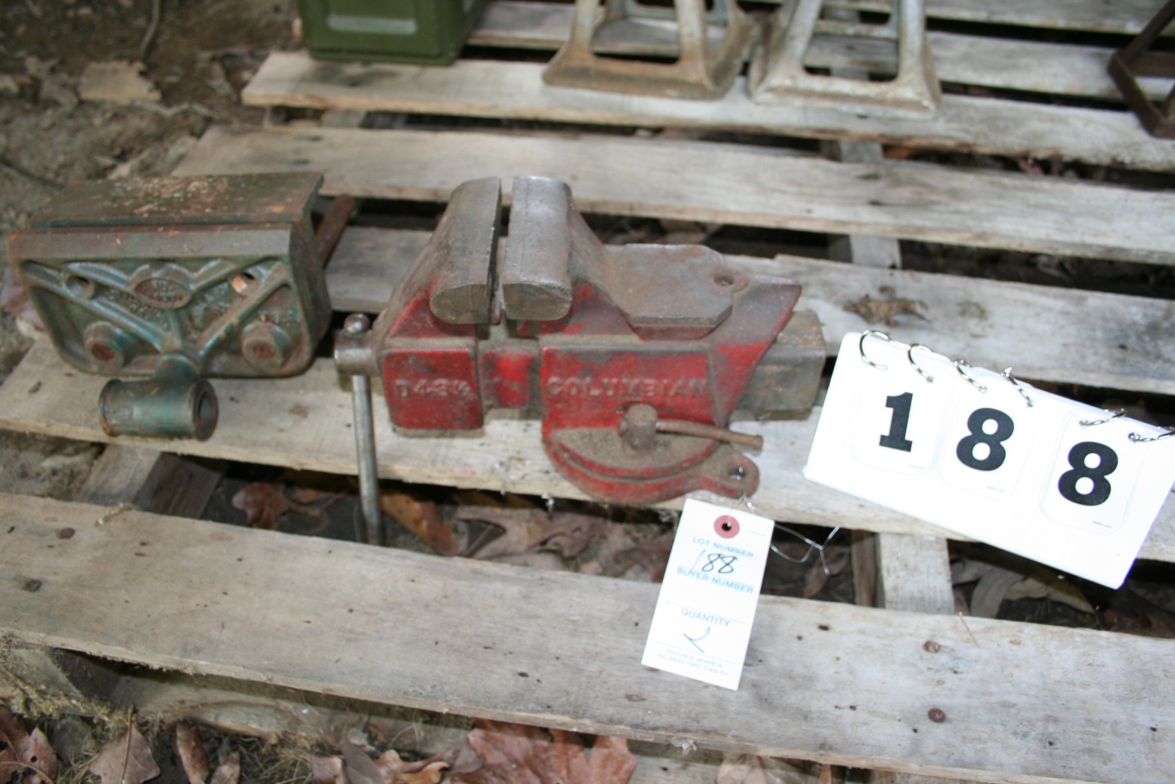 Image for Columbian D 43 1/2 Vise