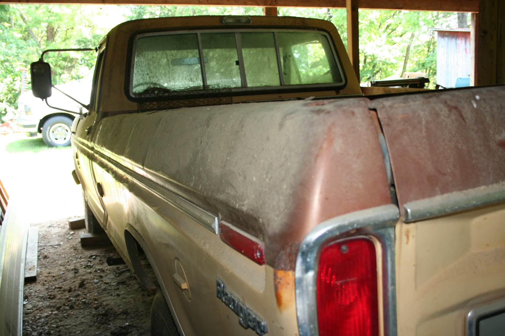 Image for 1974 Ford F-250 Ranger Camper Special 