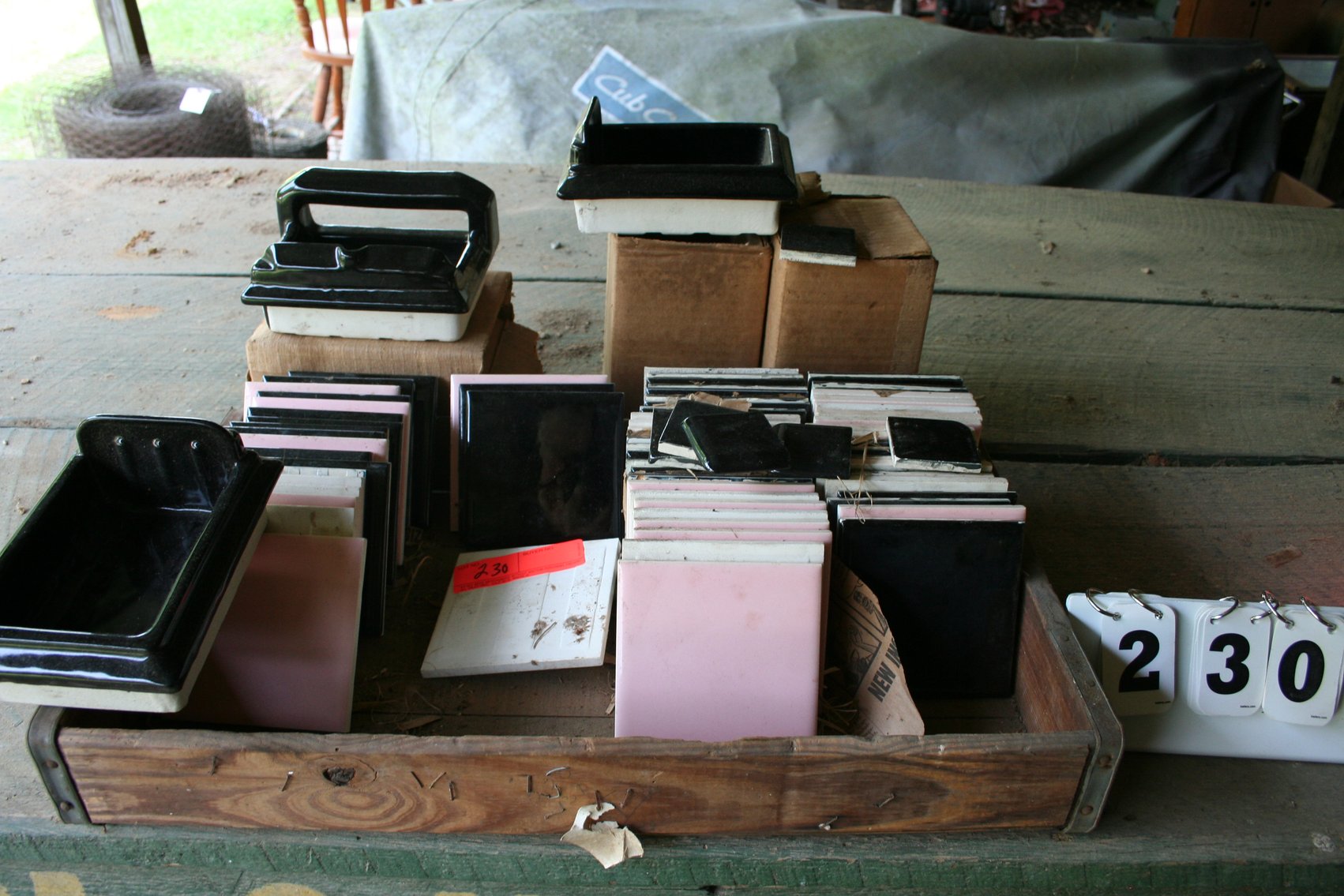 Image for Vintage Ceramic Tiles / Soap Holders