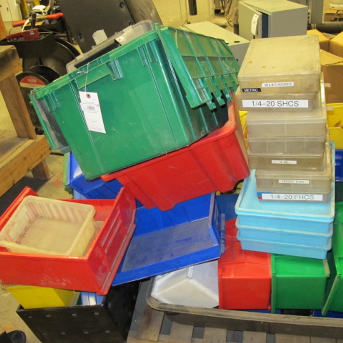 Image for Misc Pallets, Empty Plastic Containers