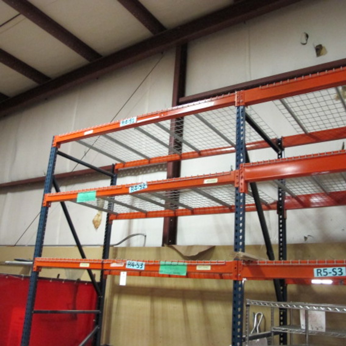 Image for Industrial Shelves (Red / 3 sections)