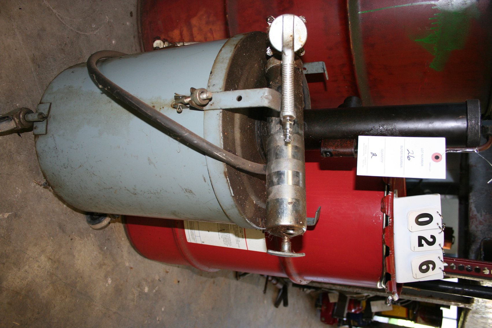 Image for Grease Gun & Tank and 80 W 90 Gear Oil