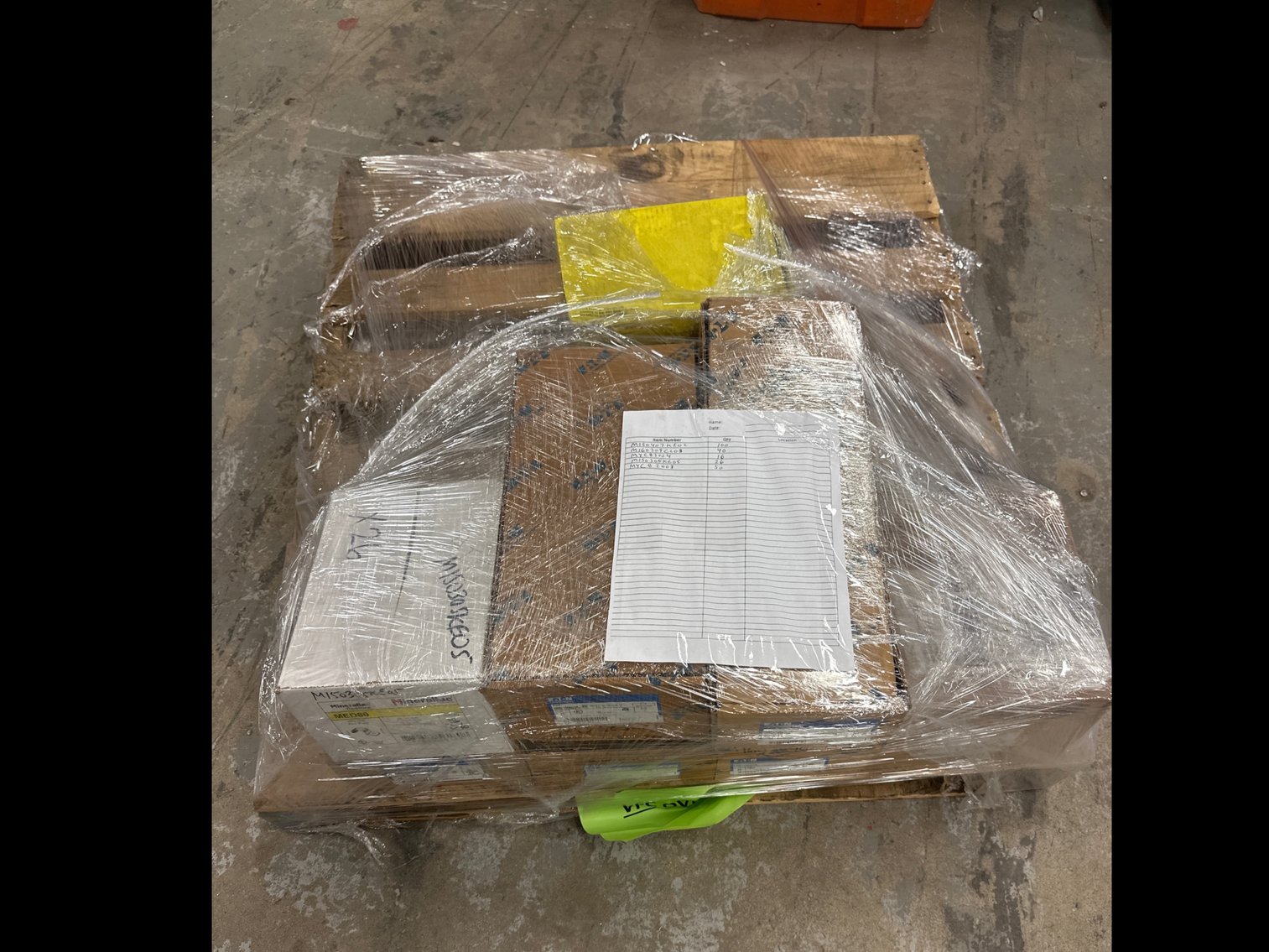 Image for 8 boxes various electrical conduit connectors