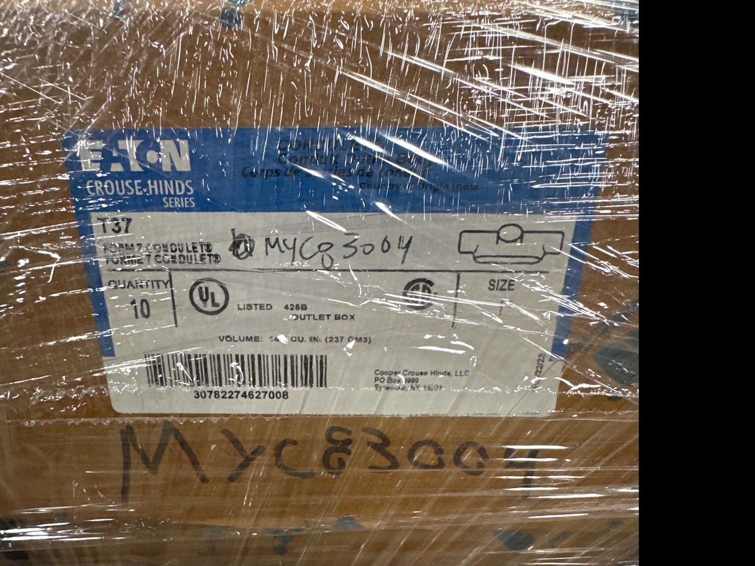 Image for 8 boxes various electrical conduit connectors