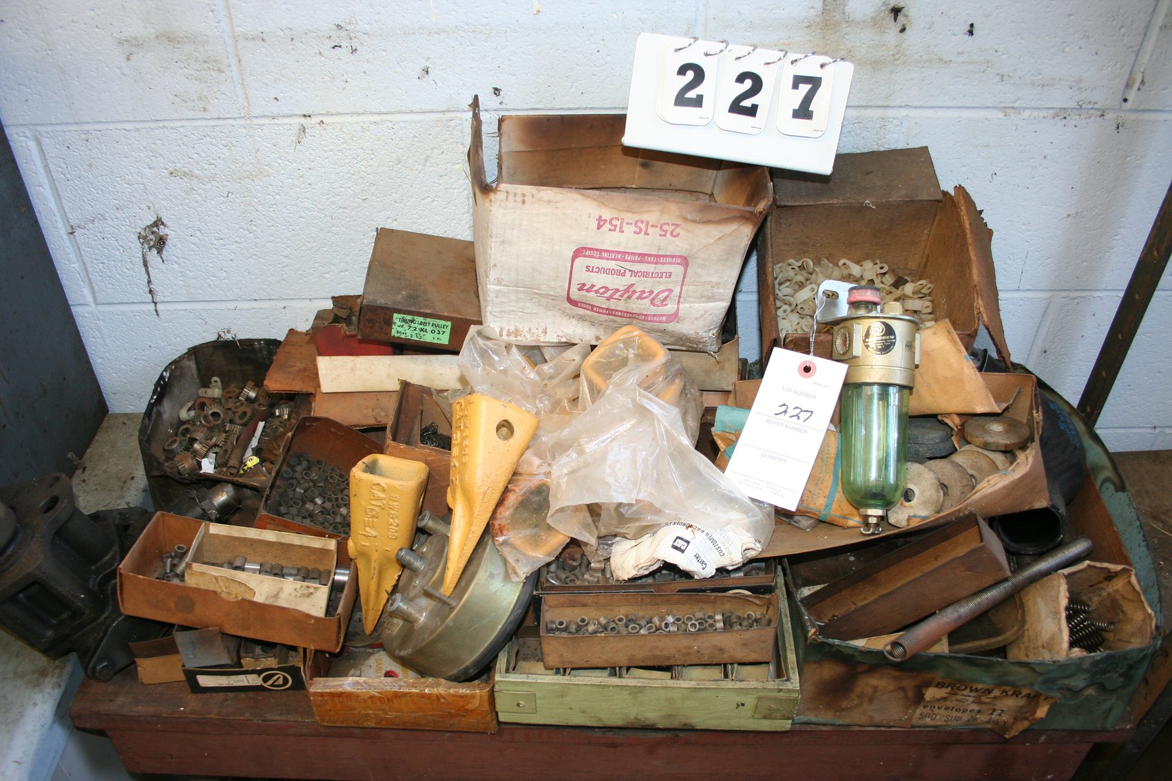 Image for Misc Nuts, Bolts, Washers, Bucket Teeth