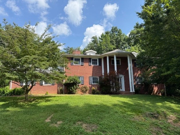 Image for ONLINE ONLY REAL ESTATE COLONIAL HOME ON 3.7 ACRES (+/-) MARION, VA