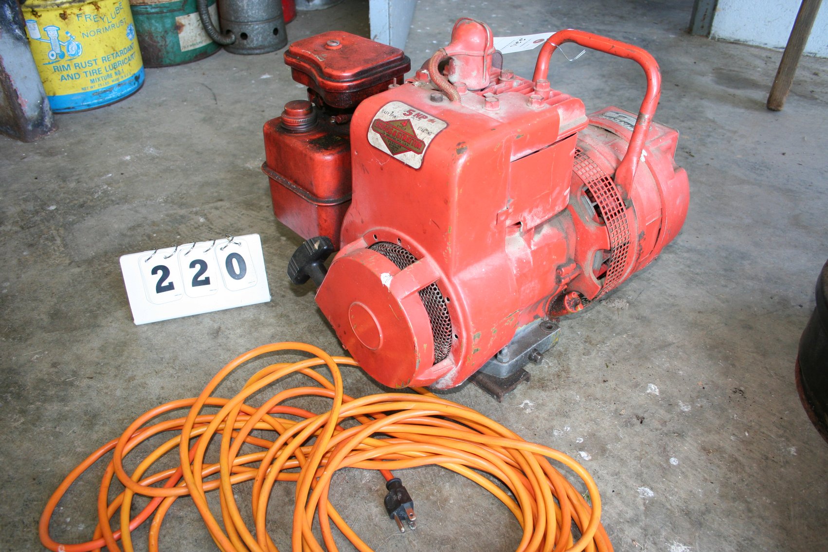 Image for Pincor Generator 2000 Watts, 5 H.P. Briggs & Stratton