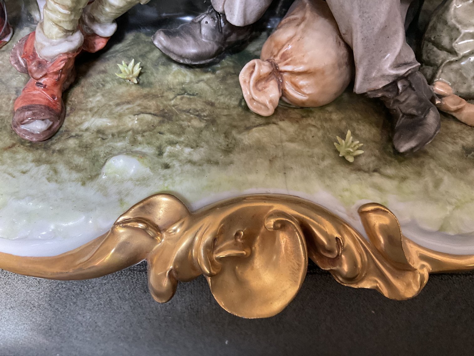 Image for Capodimonte  “Tramps or Gentlemen?” Figurine