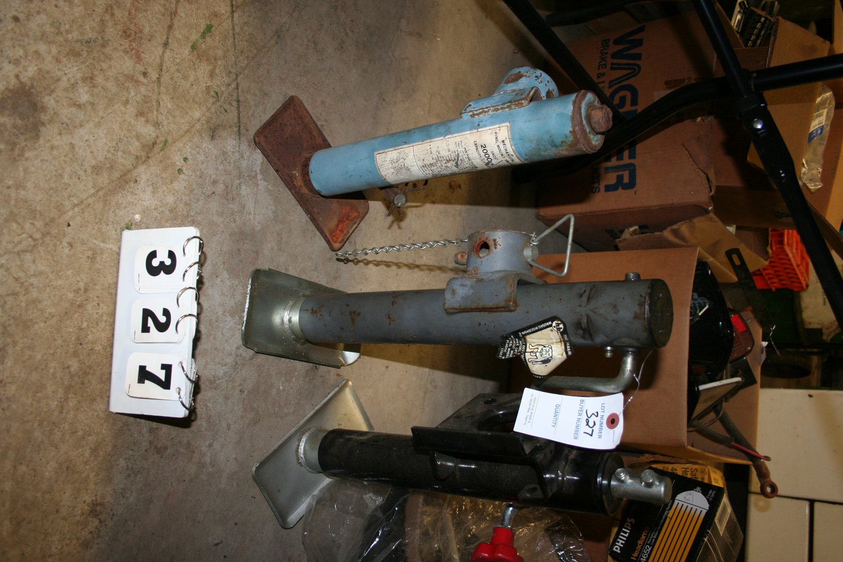 Image for Trailer Jack Stands (3)