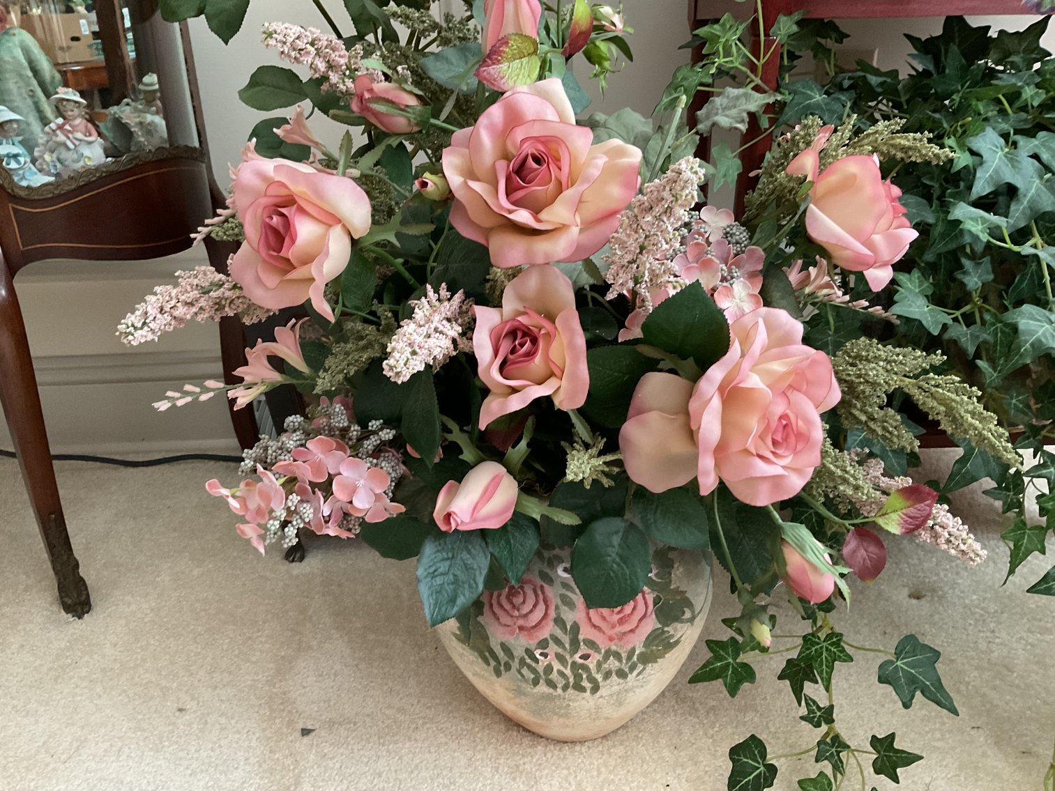 Image for Table and Floral Arrangements