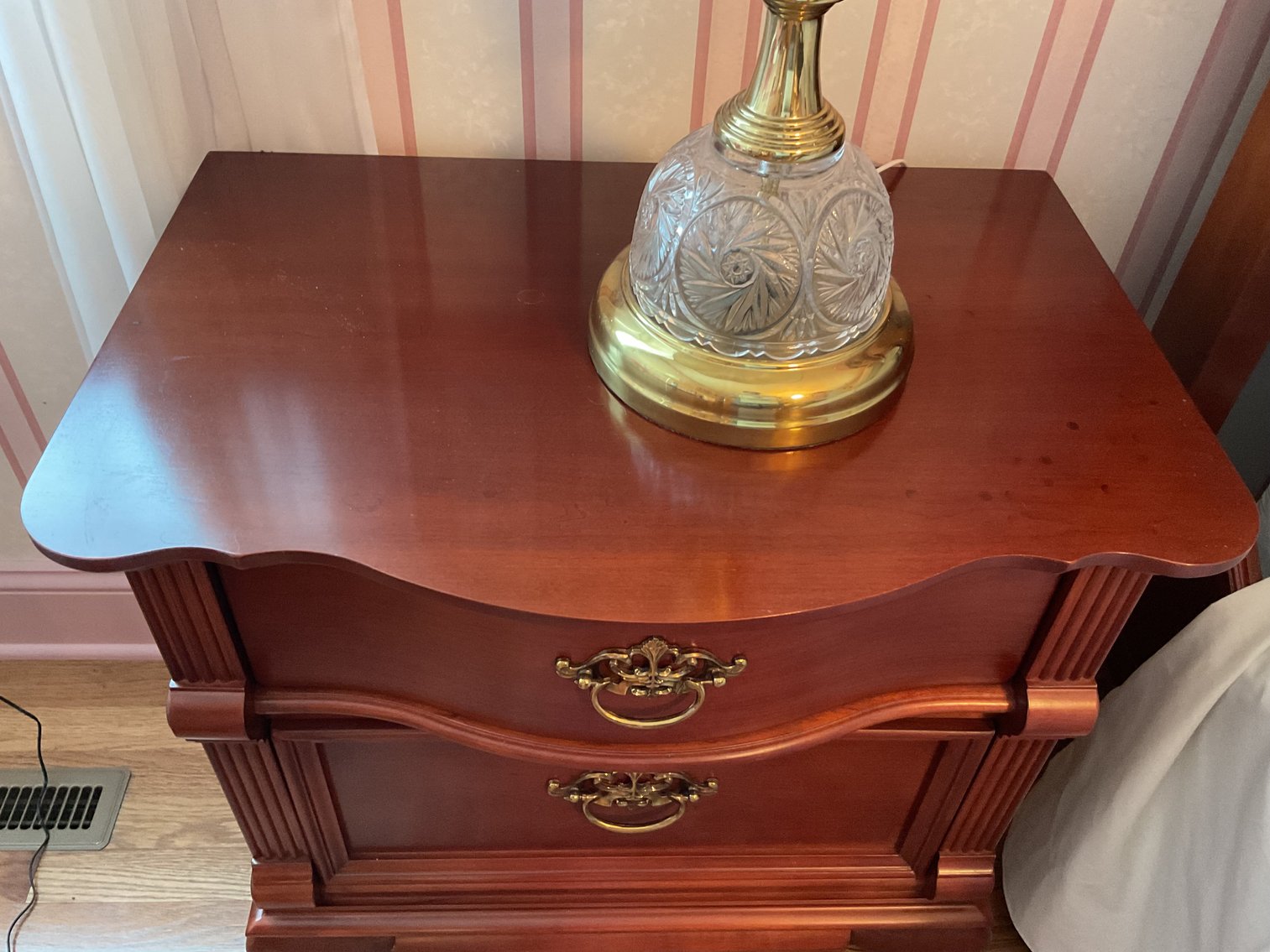 Image for PAIR! Lexington Furniture Bedside Chests