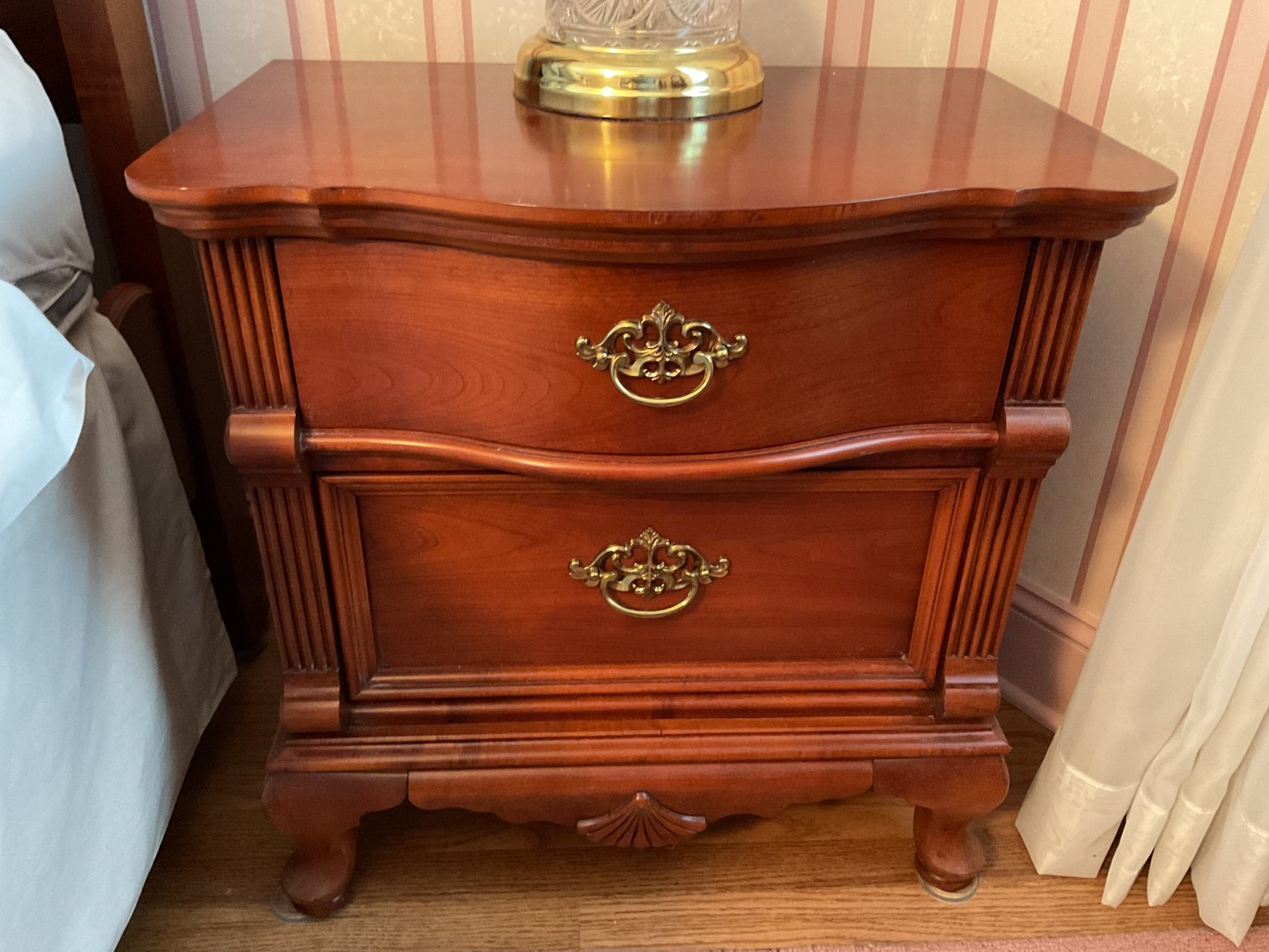 Image for PAIR! Lexington Furniture Bedside Chests