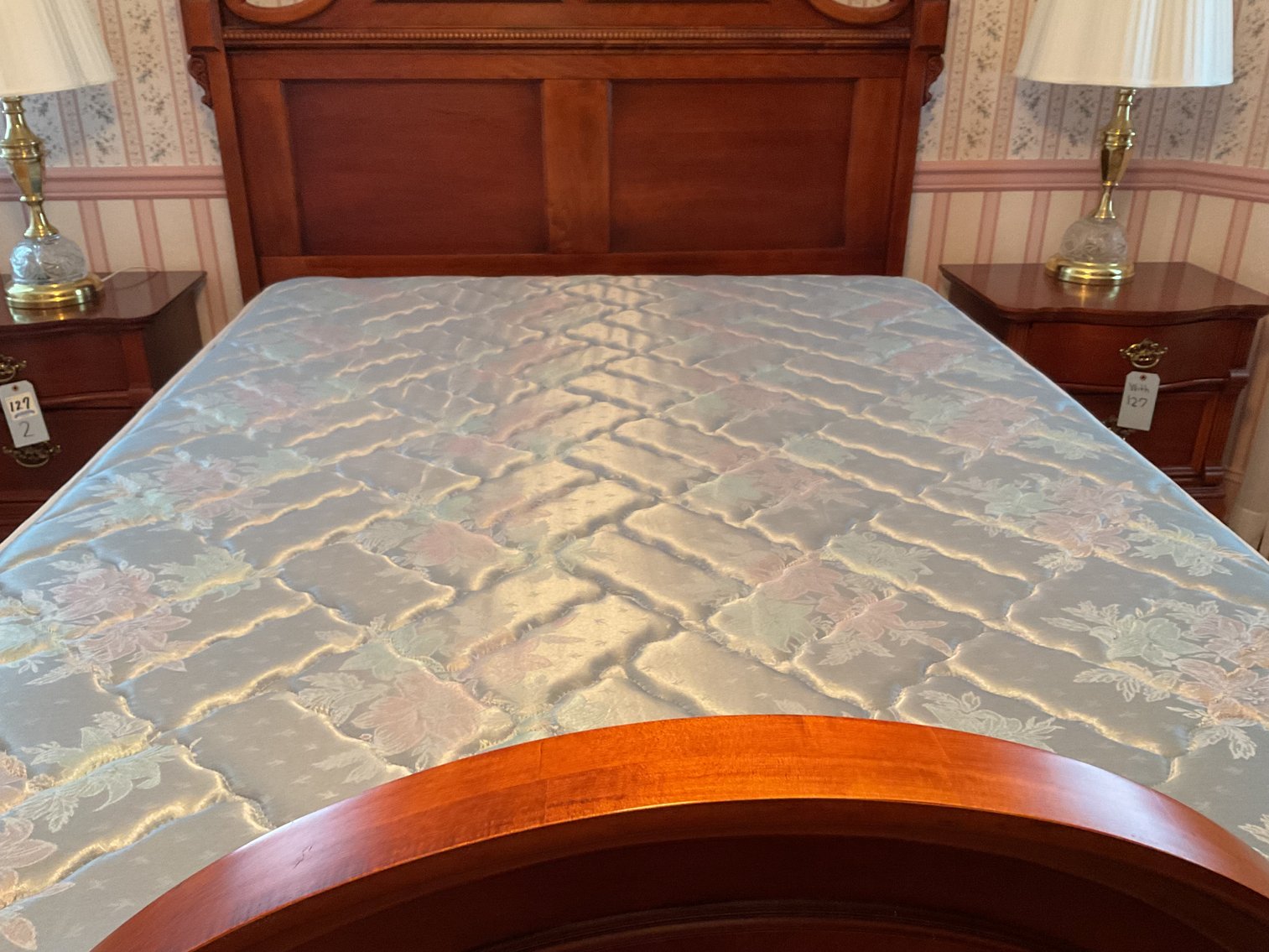 Image for Queen Bed by Lexington Furniture