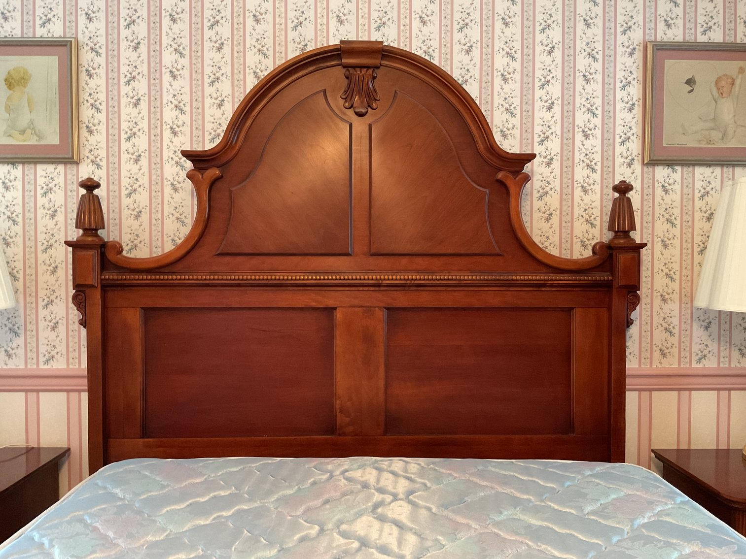 Image for Queen Bed by Lexington Furniture