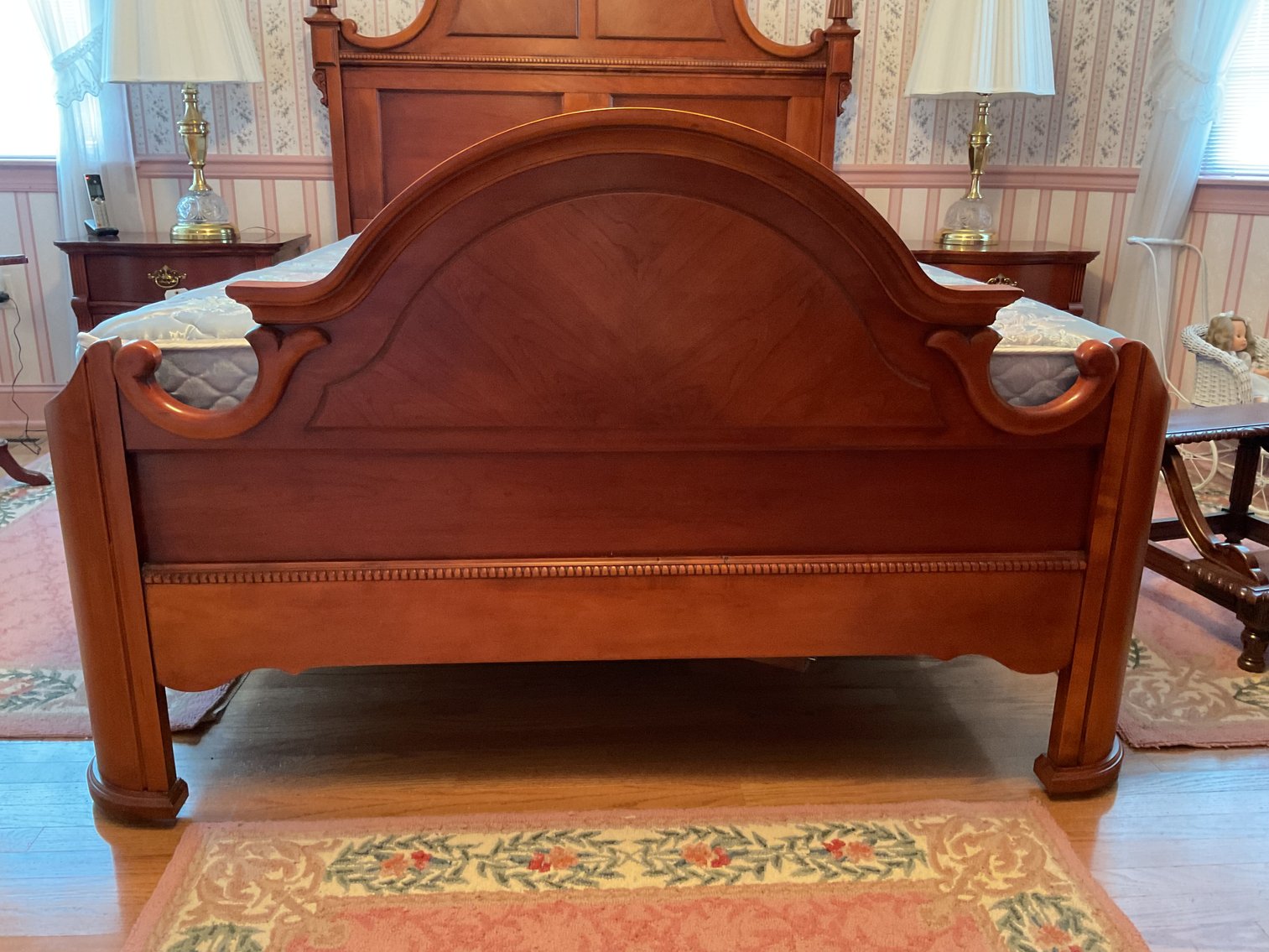 Image for Queen Bed by Lexington Furniture