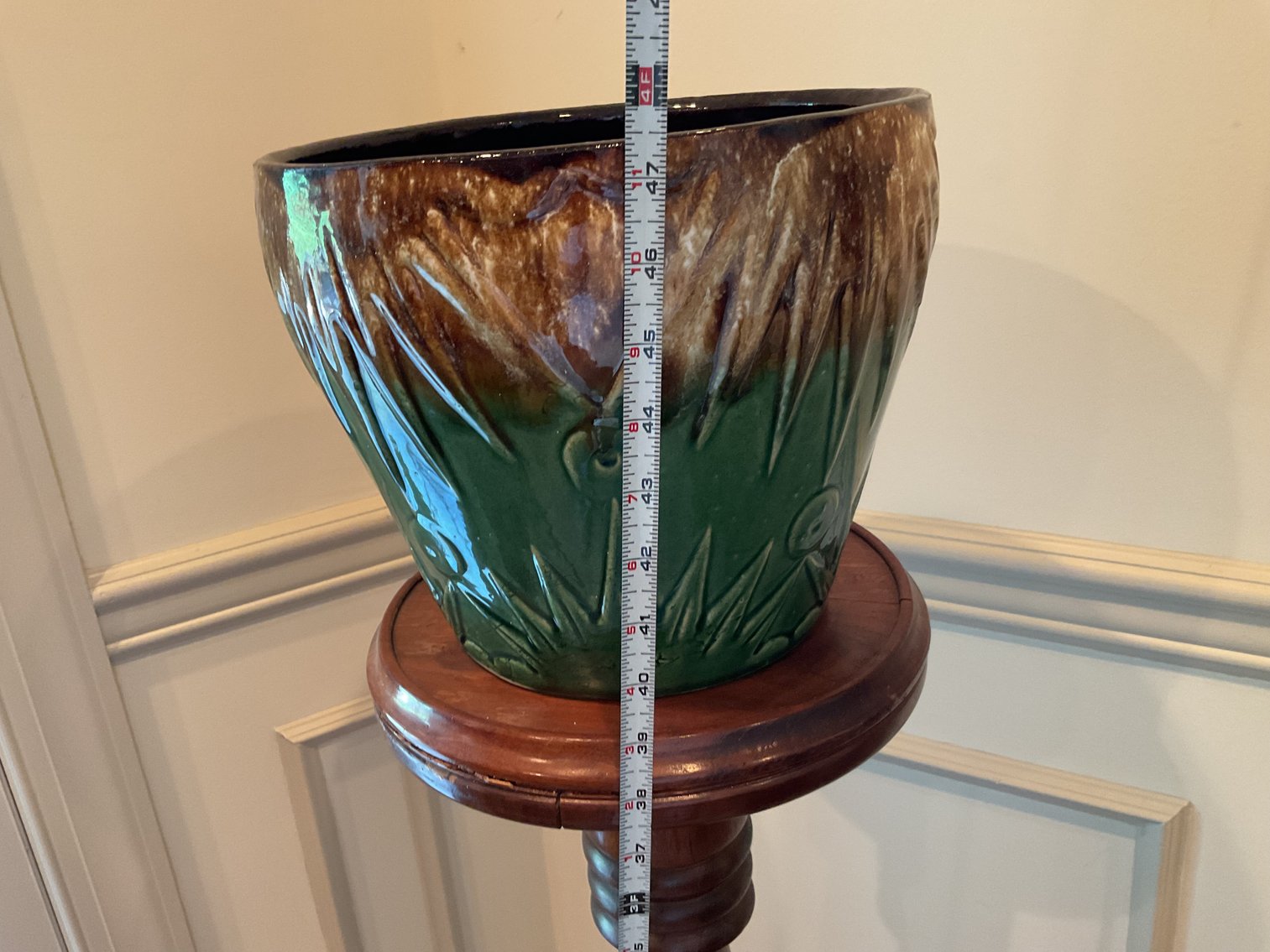 Image for Roseville Planter and Fern Stand w/ Ivy