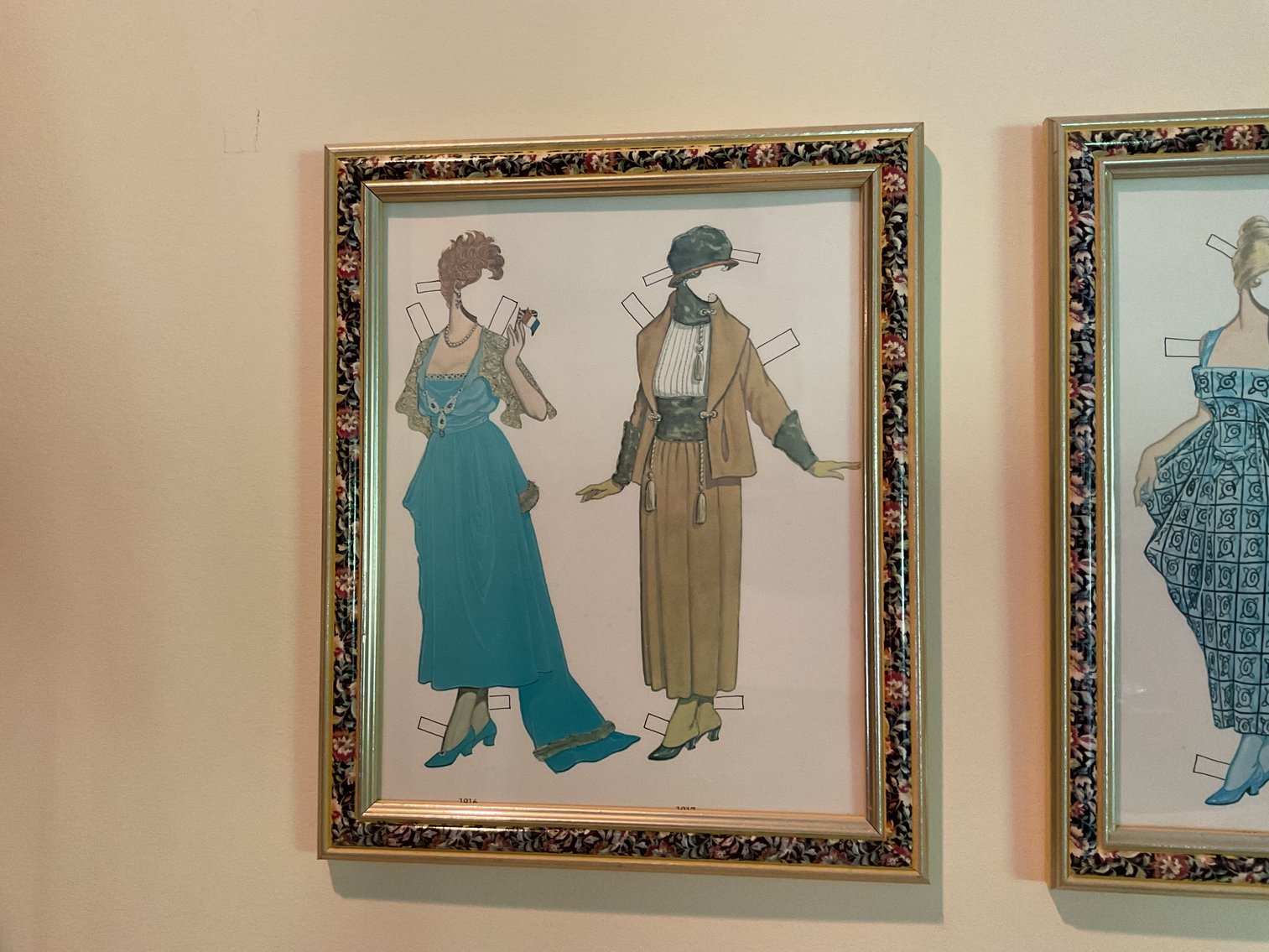 Image for Framed Paper Dolls